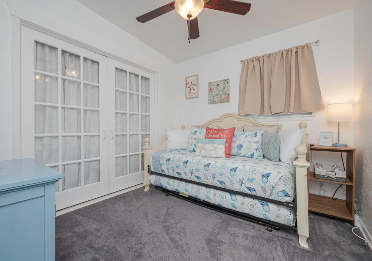 Knot Bay Haven, Dog Friendly, Hot Tub, Fenced Yard, Patio And Grill, 3 Br Villa Rockport Exterior photo